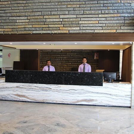 Krishna Beach Resorts - Diu Buitenkant foto