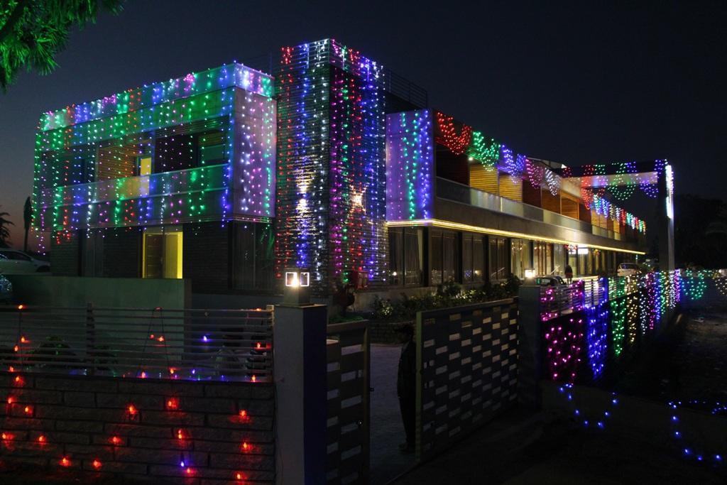 Krishna Beach Resorts - Diu Buitenkant foto