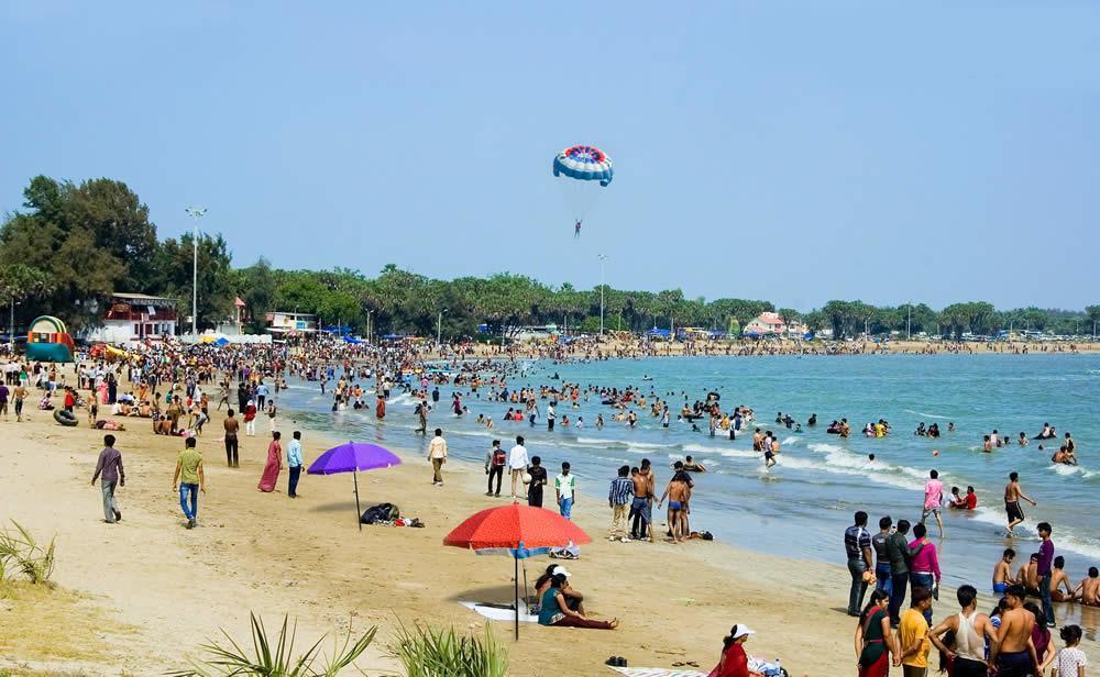 Krishna Beach Resorts - Diu Buitenkant foto